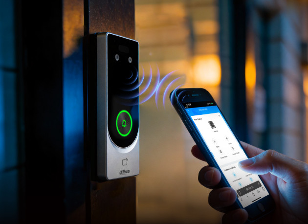 Dahua DHI-ASI3103F-MEPW: термінал контролю доступу з Face ID, QR-кодами та Wi-Fi